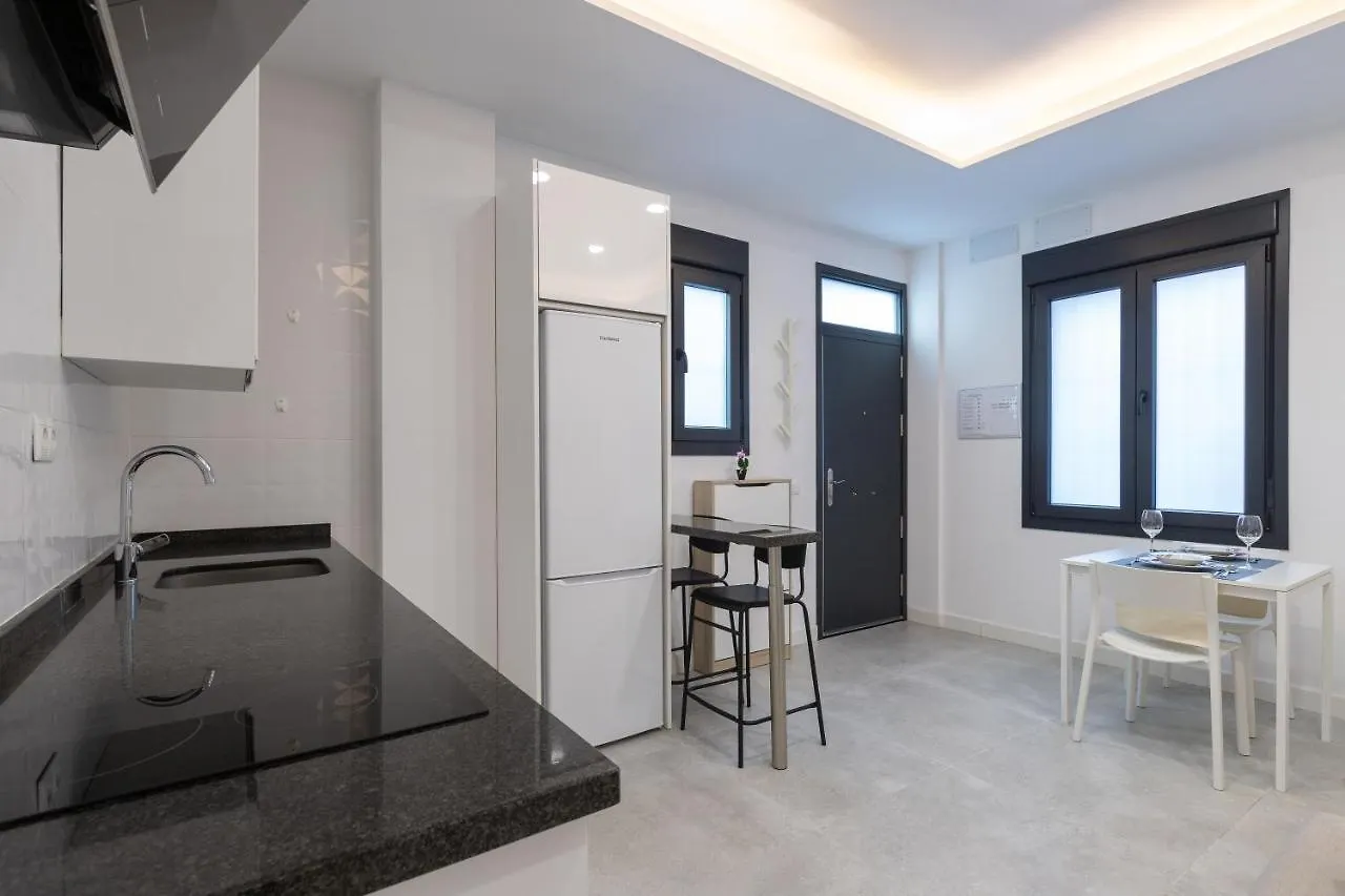 Victoria'S Apartamentos Malaga Spain